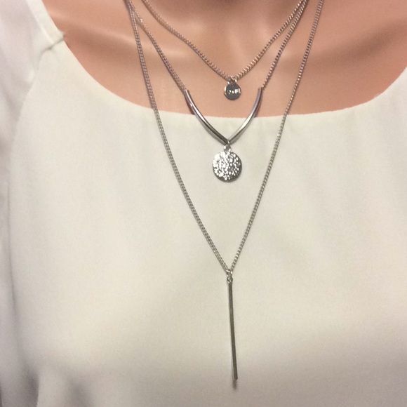 🔵 Three Layer Charm Necklace 🔵 - Picture 3 of 8